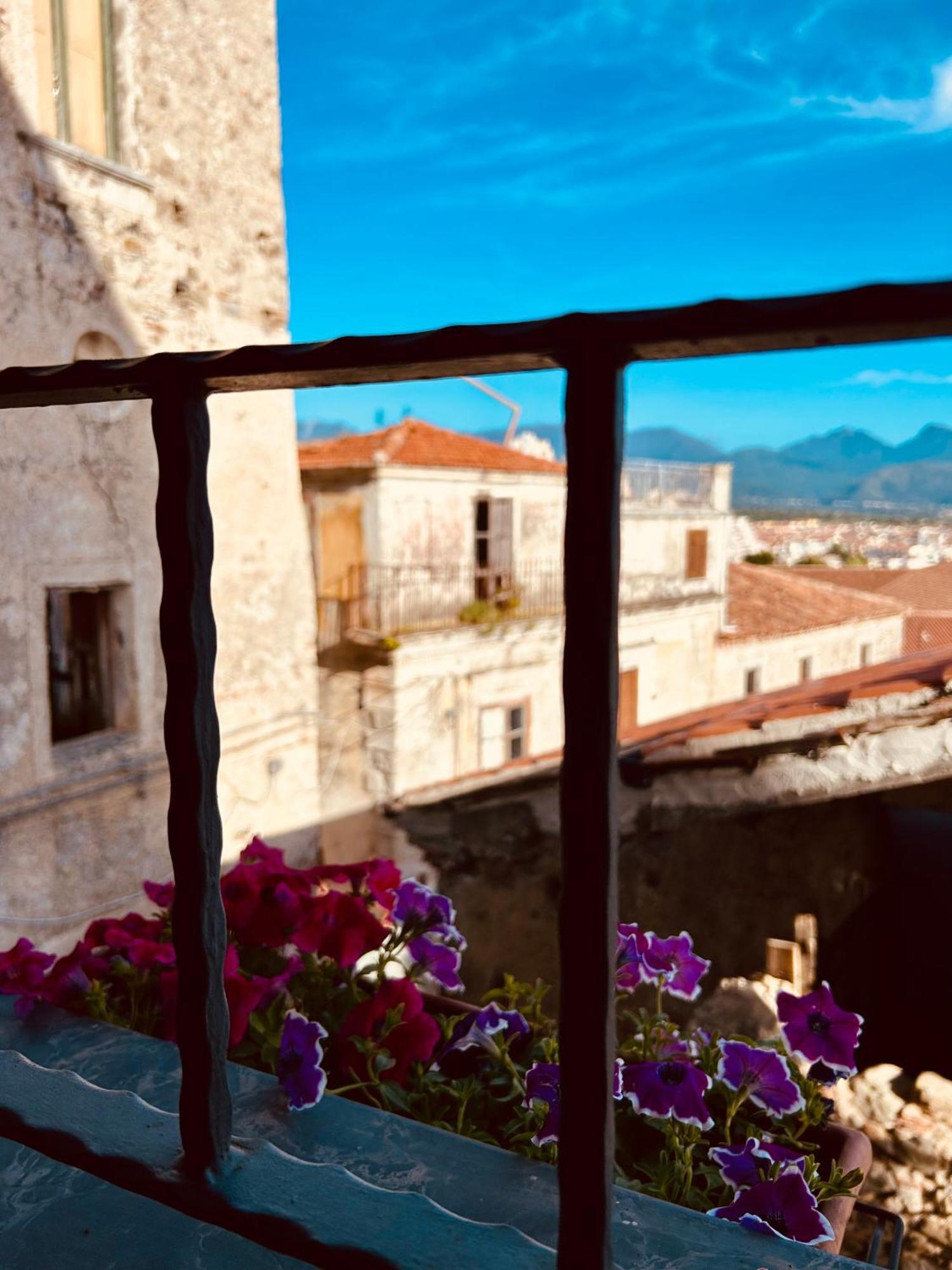 Casa Vacanze Irene Scalea Buitenkant foto